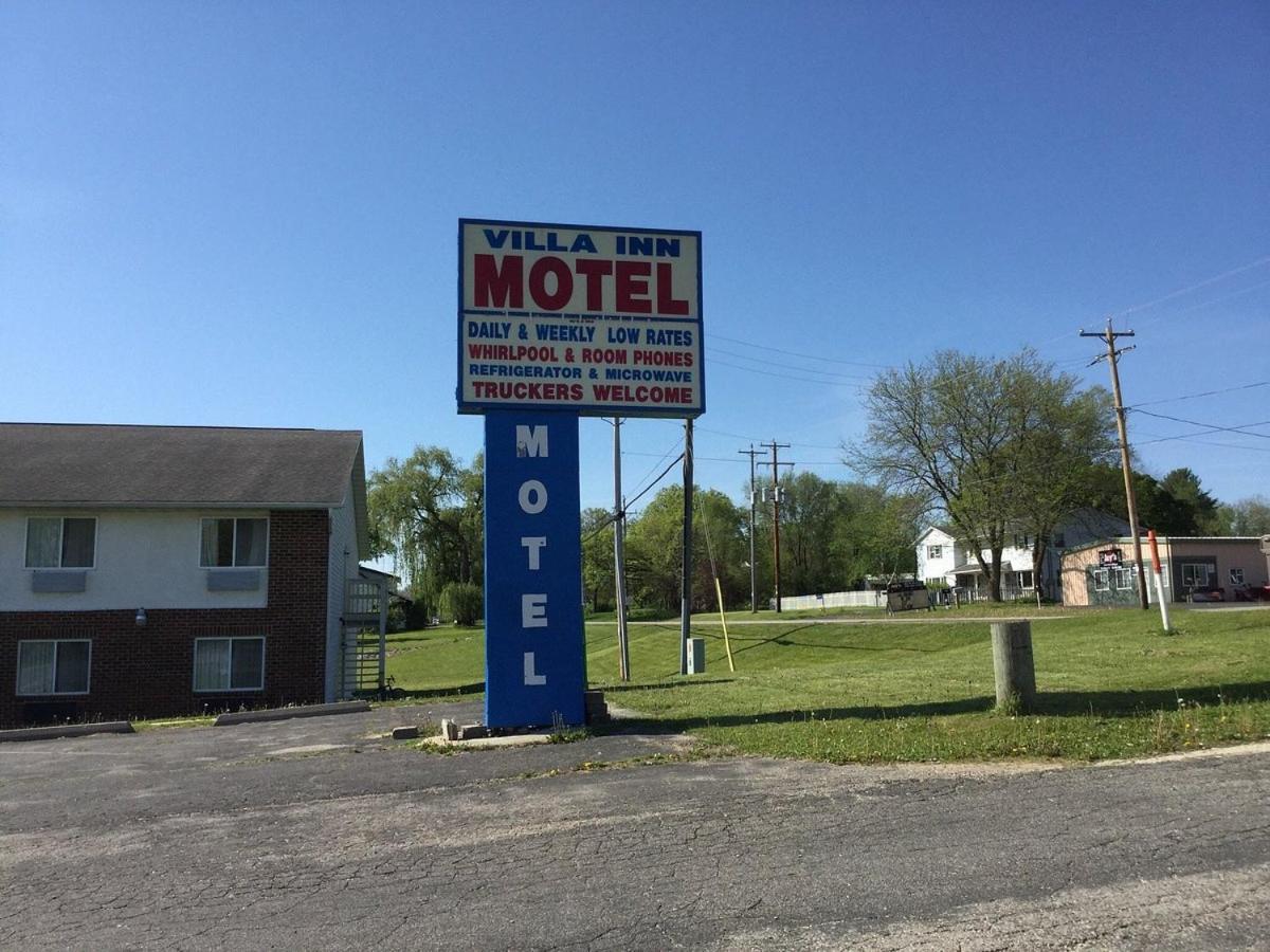 Villa Inn Motel Near Hwy 12 Wi Capital O Fort Atkinson Extérieur photo
